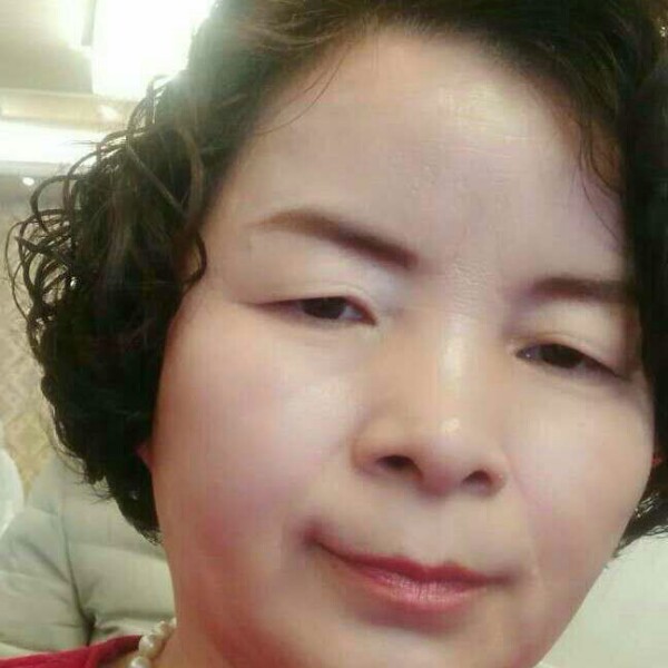 妖娆用中心的照片