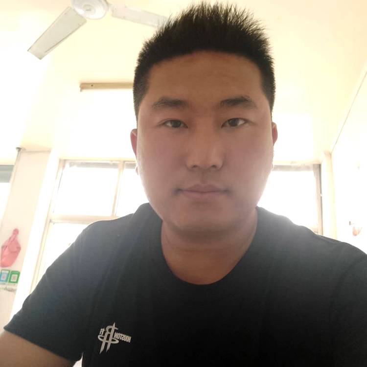 找个合适的结婚的照片