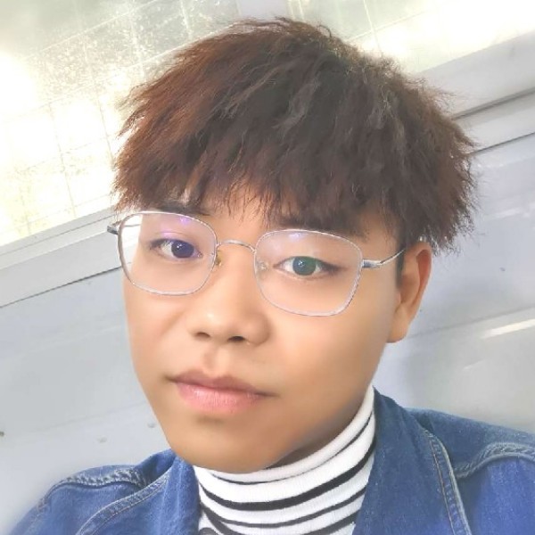 大炮怕孤单的照片