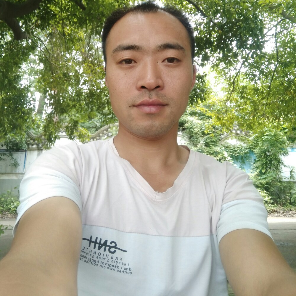 金箭教练靖哥的照片
