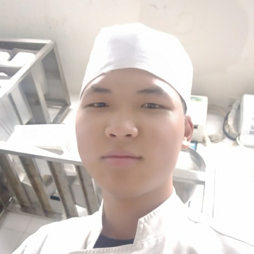 自觉浅吻化羽的照片
