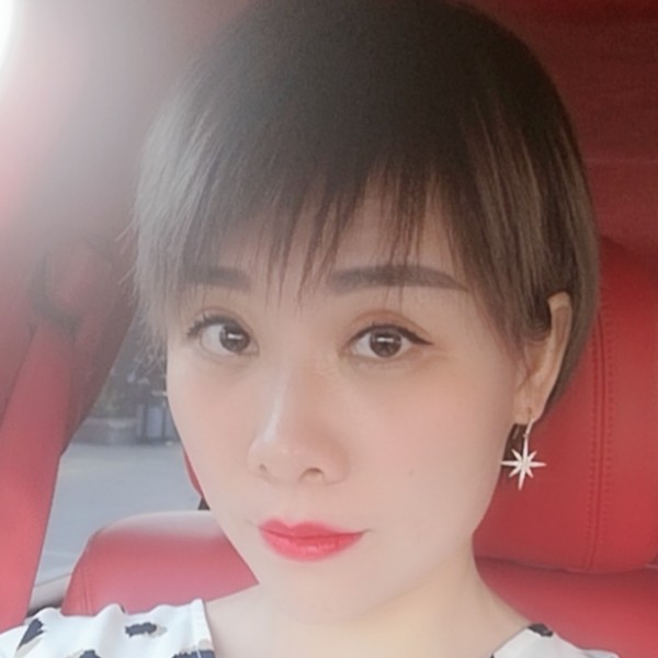 喜武飞英的照片
