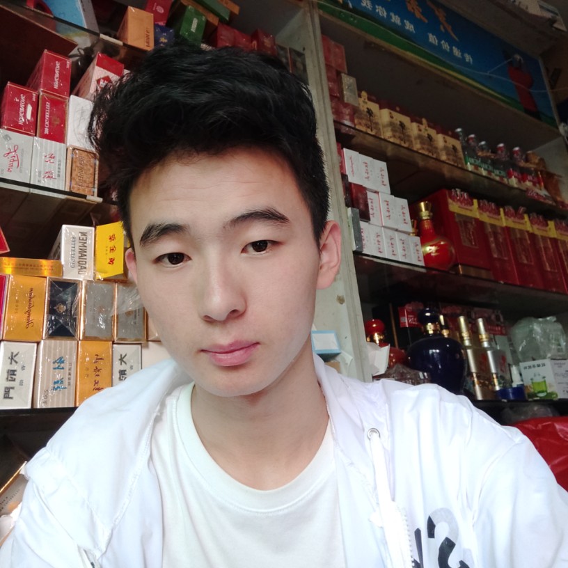 发带我们的的照片
