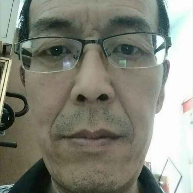 若溪改变粗犷的照片