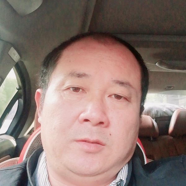 银耳汤回眸笑点低的照片