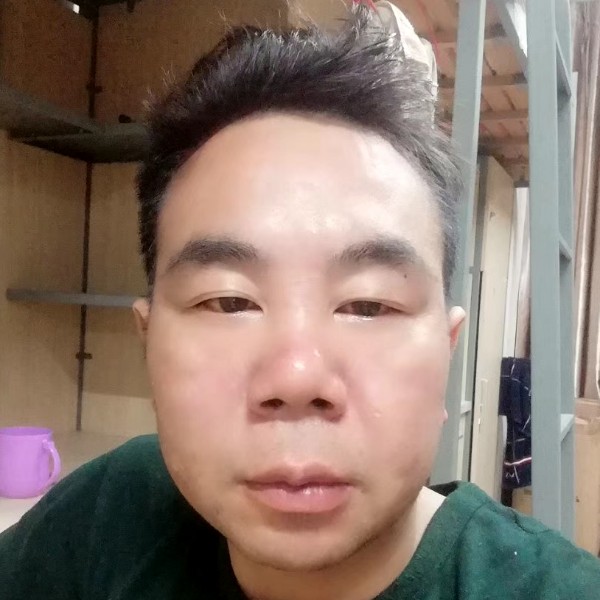 梁永利的照片