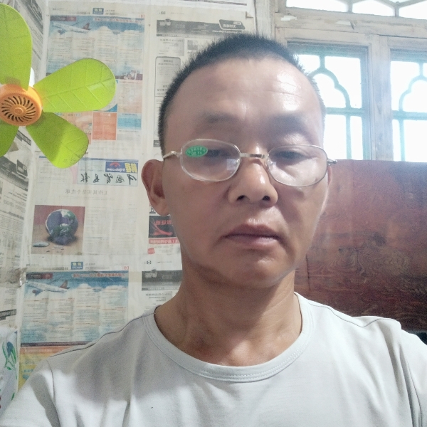 成就凝眸过客的照片