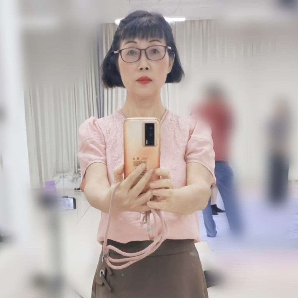 香香月的照片