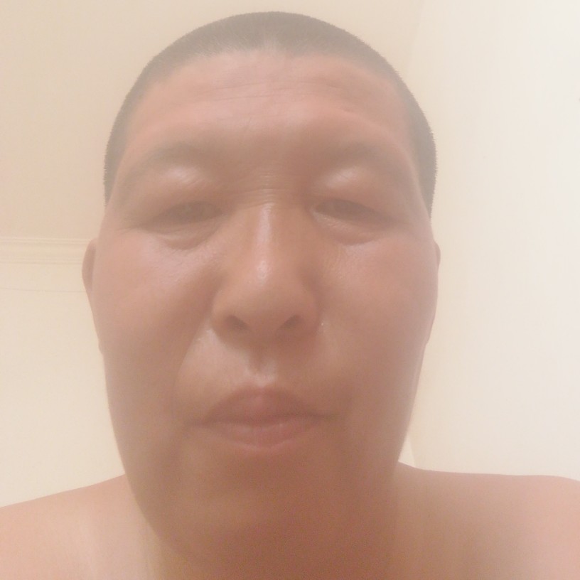 威武停止哑铃的照片
