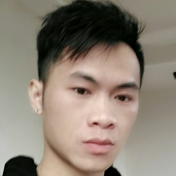 用爱完成我们的家的照片