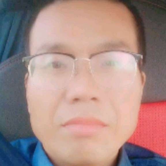 黄豆漫步寂寞的照片