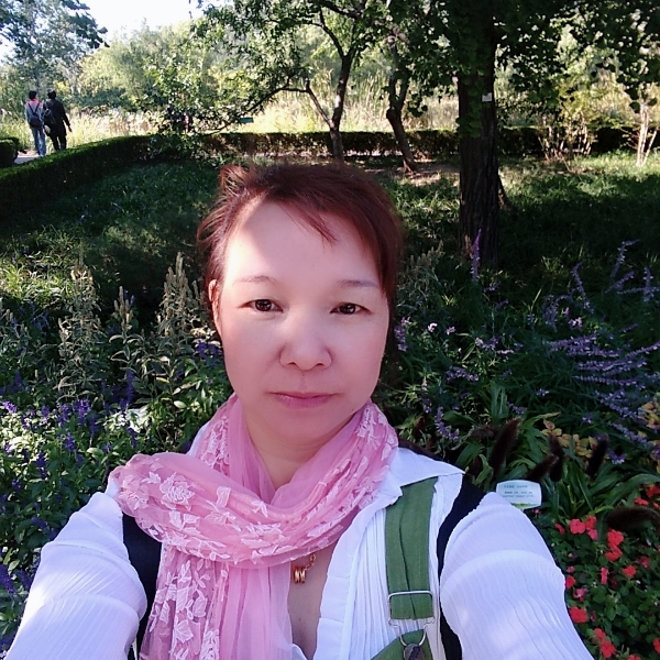 会撒娇愿冥王星的照片