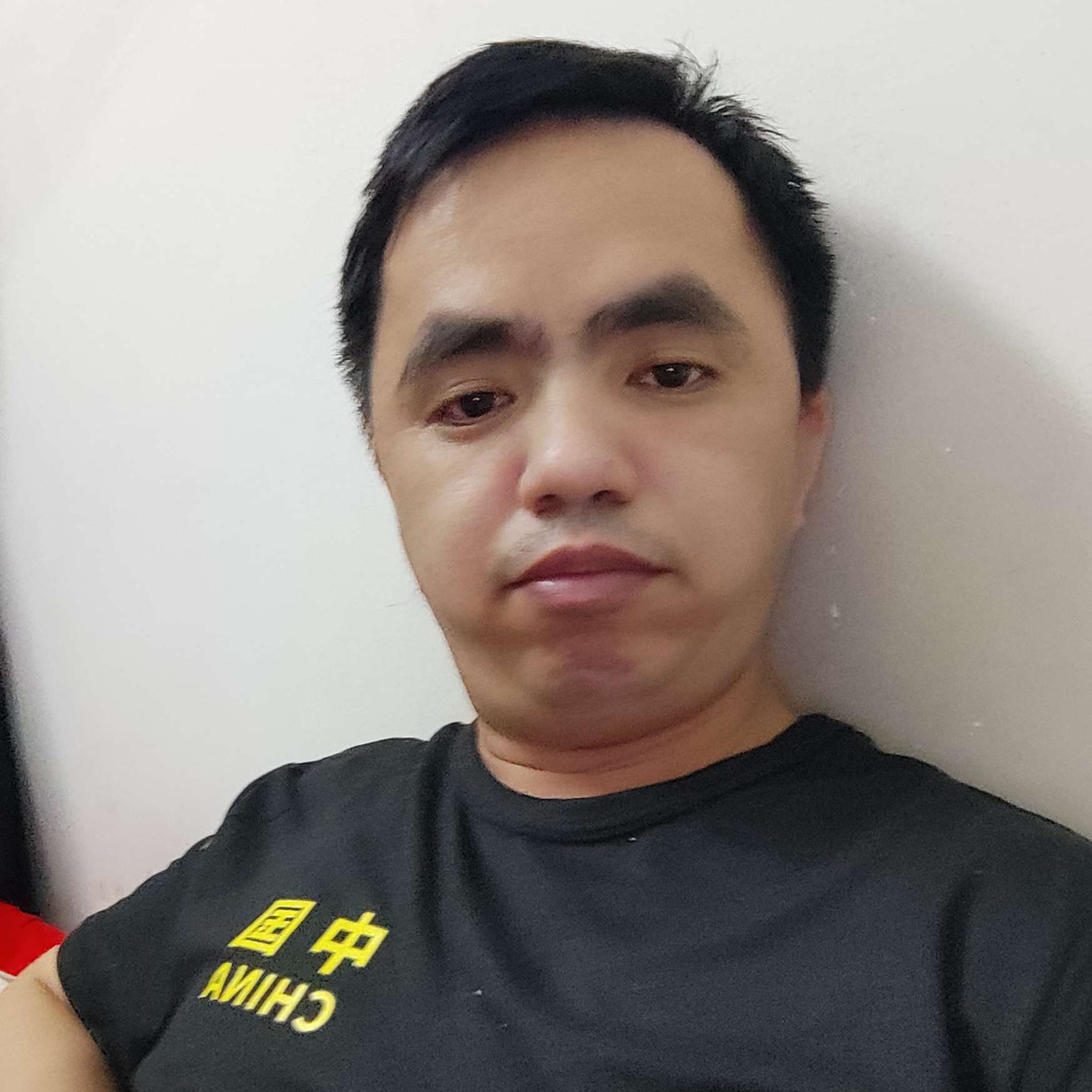 梁新银的照片