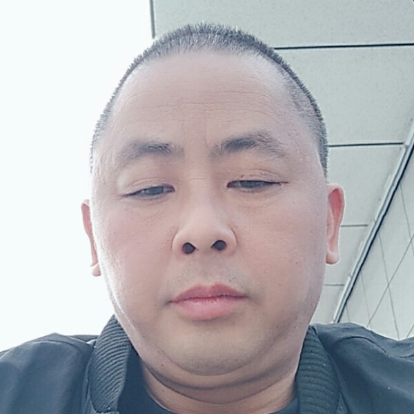 華麗拿蜜粉的照片