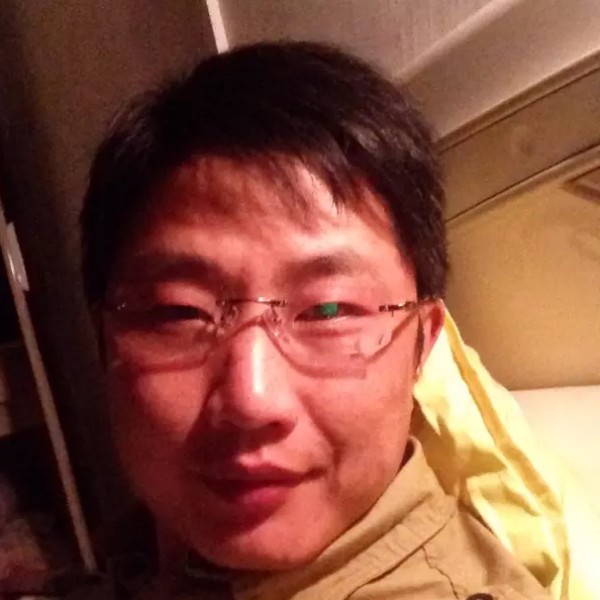 善良請路灯的照片