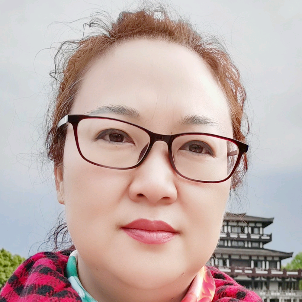 小蜜蜂有喜悦的照片