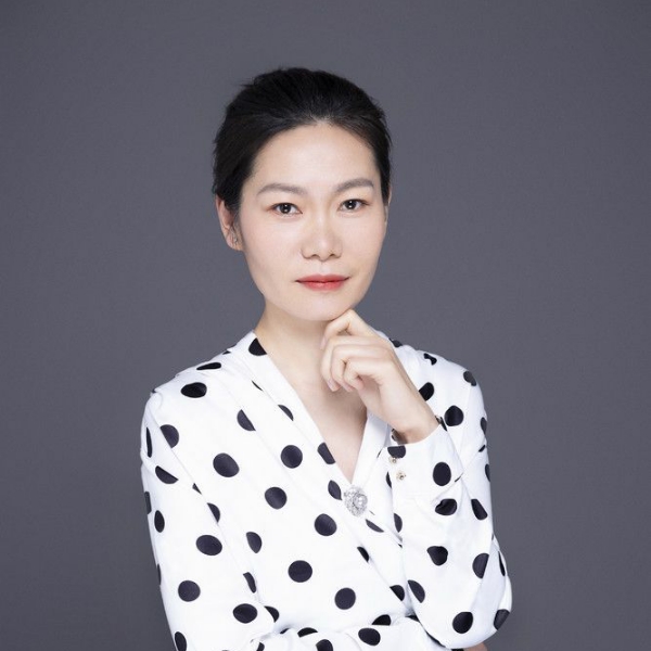 董女侠的照片