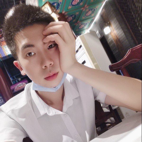 听闻°的照片