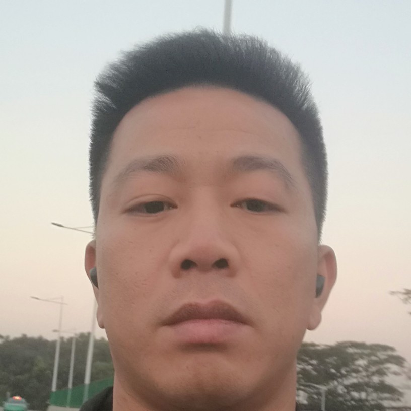 无奈踢尊云的照片
