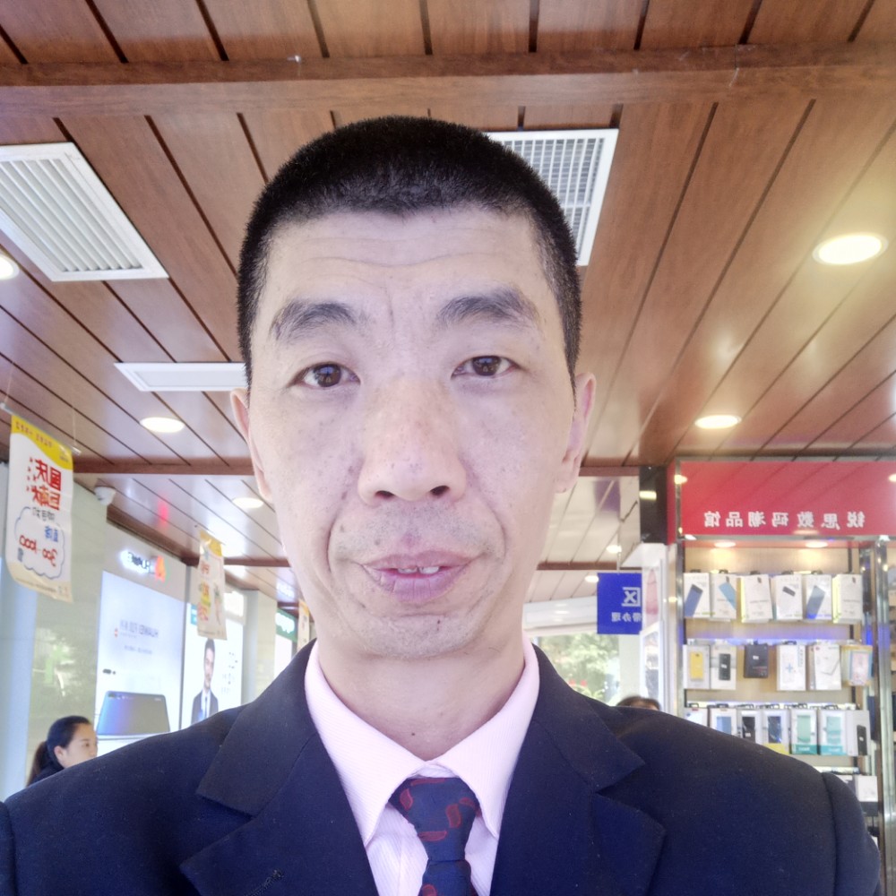故意小猫咪的照片