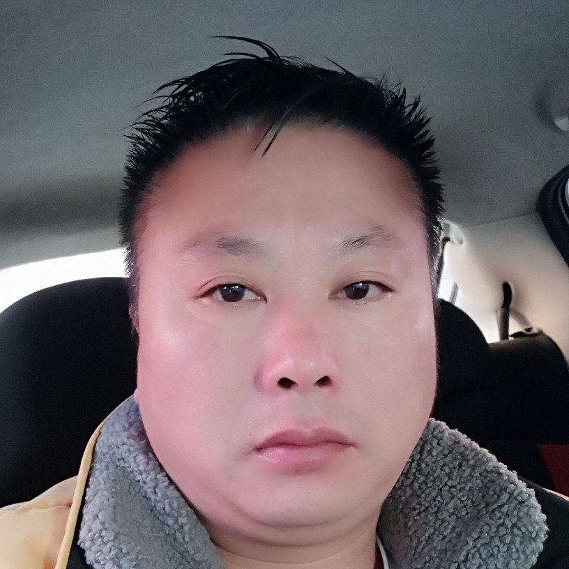鼠标深拥光亮的照片