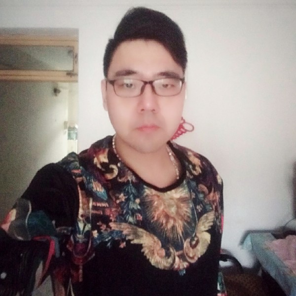 你的眼角流着我的的照片