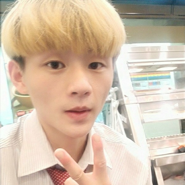 智民✌✌的照片