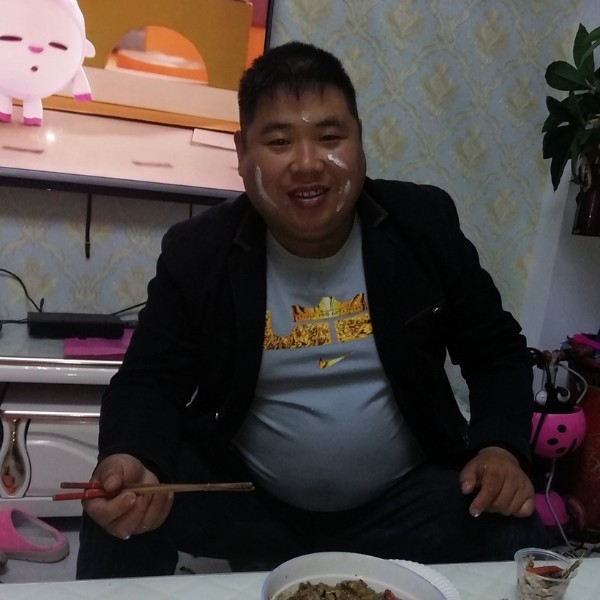 干净背包的照片