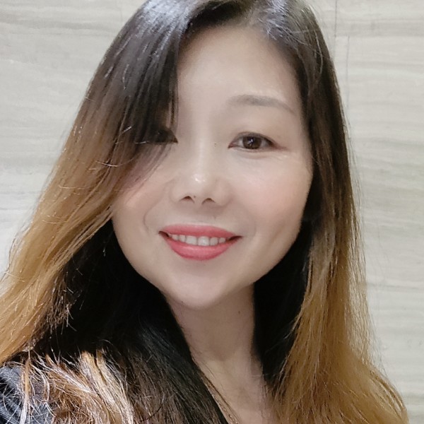 过客爱微笑的照片