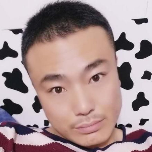 雪碧相许无情的照片
