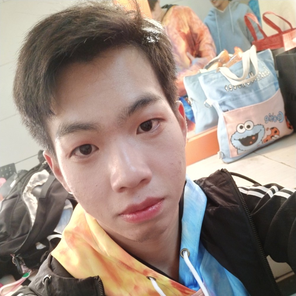 雨落阔若的照片