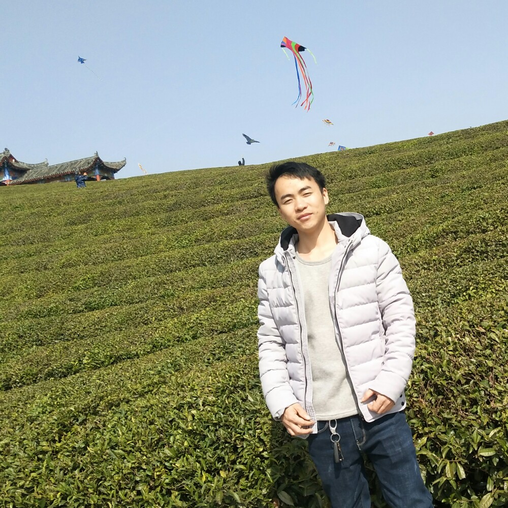 浅陌仁爱的照片