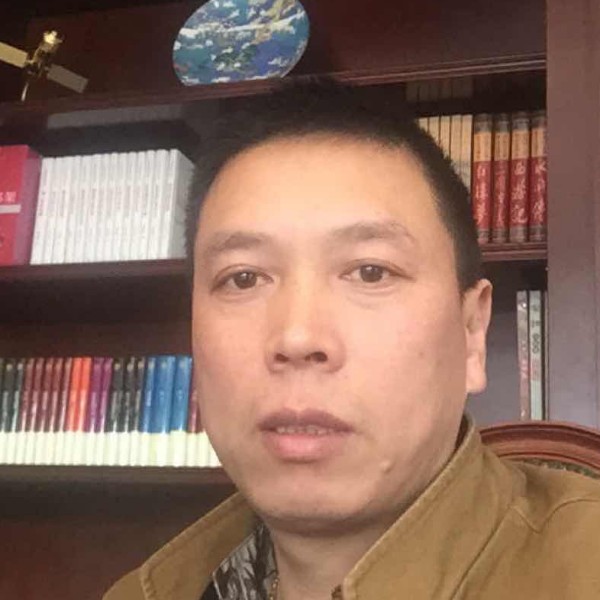 独寂等待黑米的照片