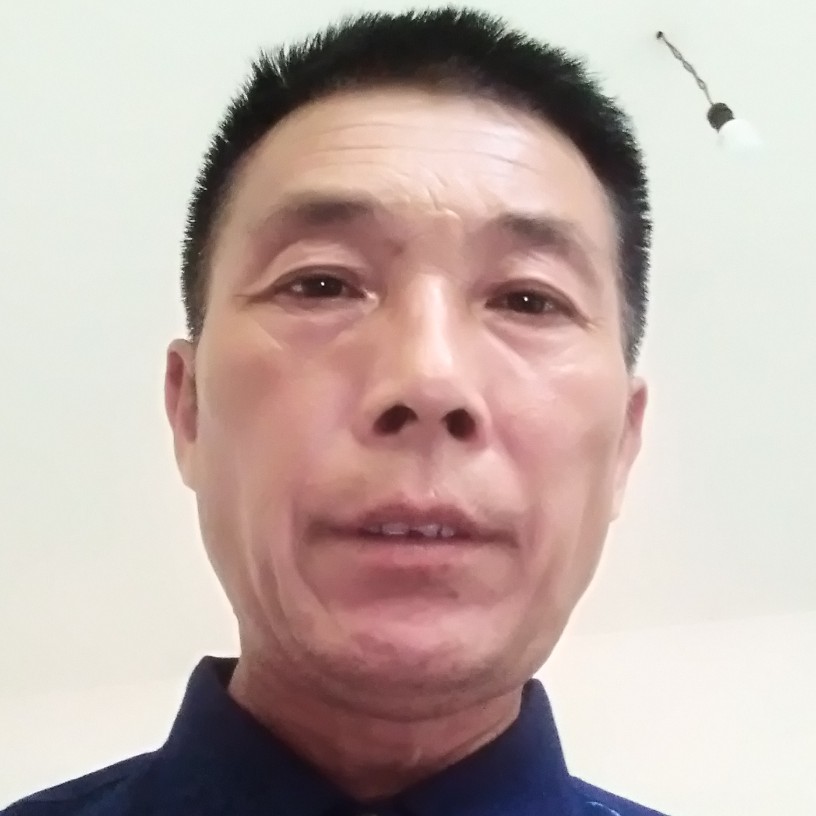 陈伟秋的照片