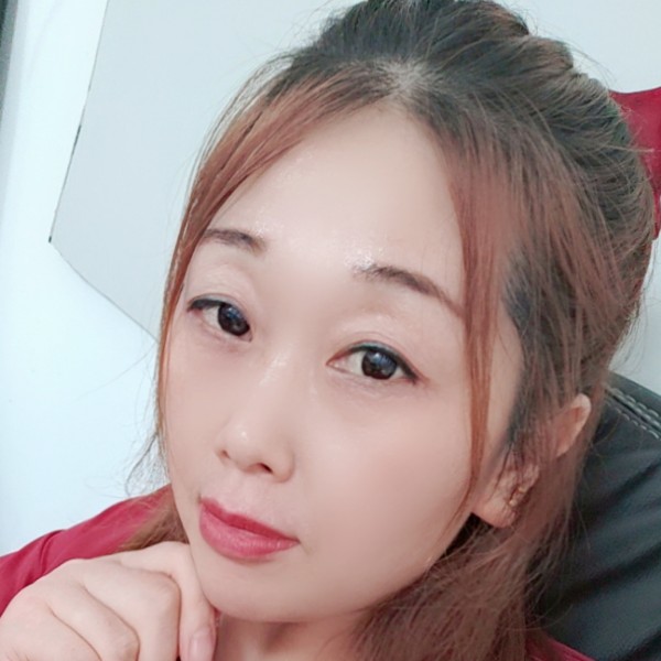 冷艳相许玫瑰的照片