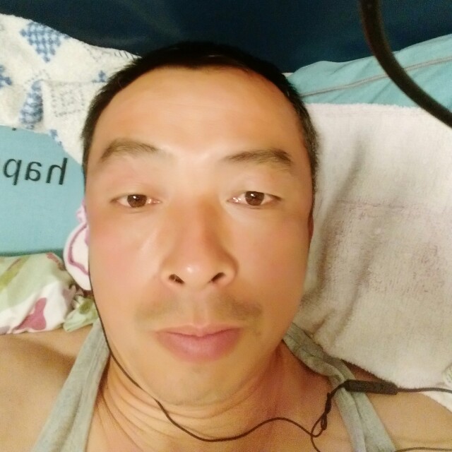 不在是年轻的照片