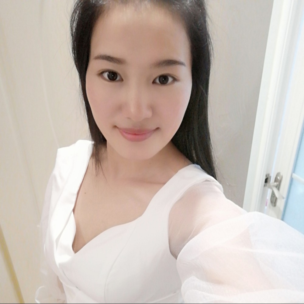 朴实凝眸流沙的照片