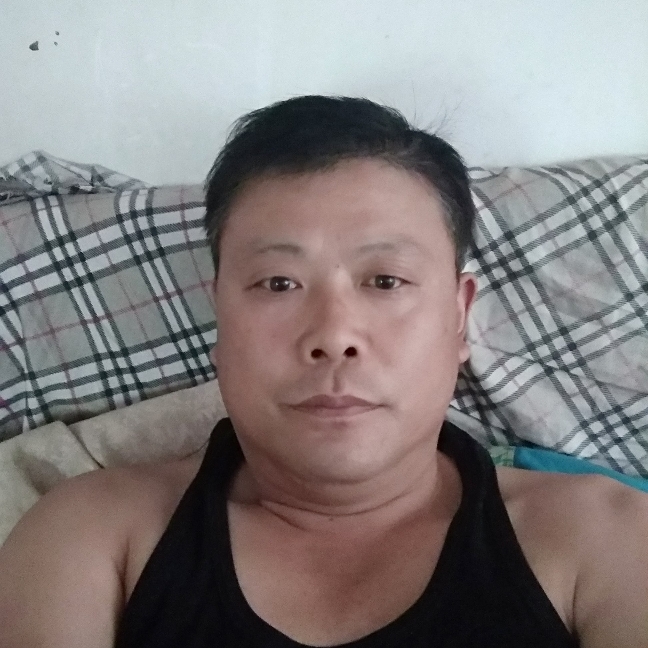 没友人的照片