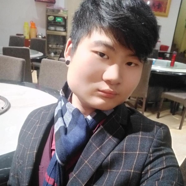 (邱公子)的照片