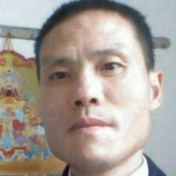舞蹈蹁跹繁荣的照片