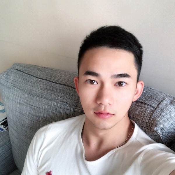 青艺的照片