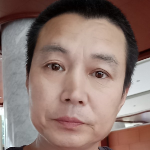 高歌在路上的照片