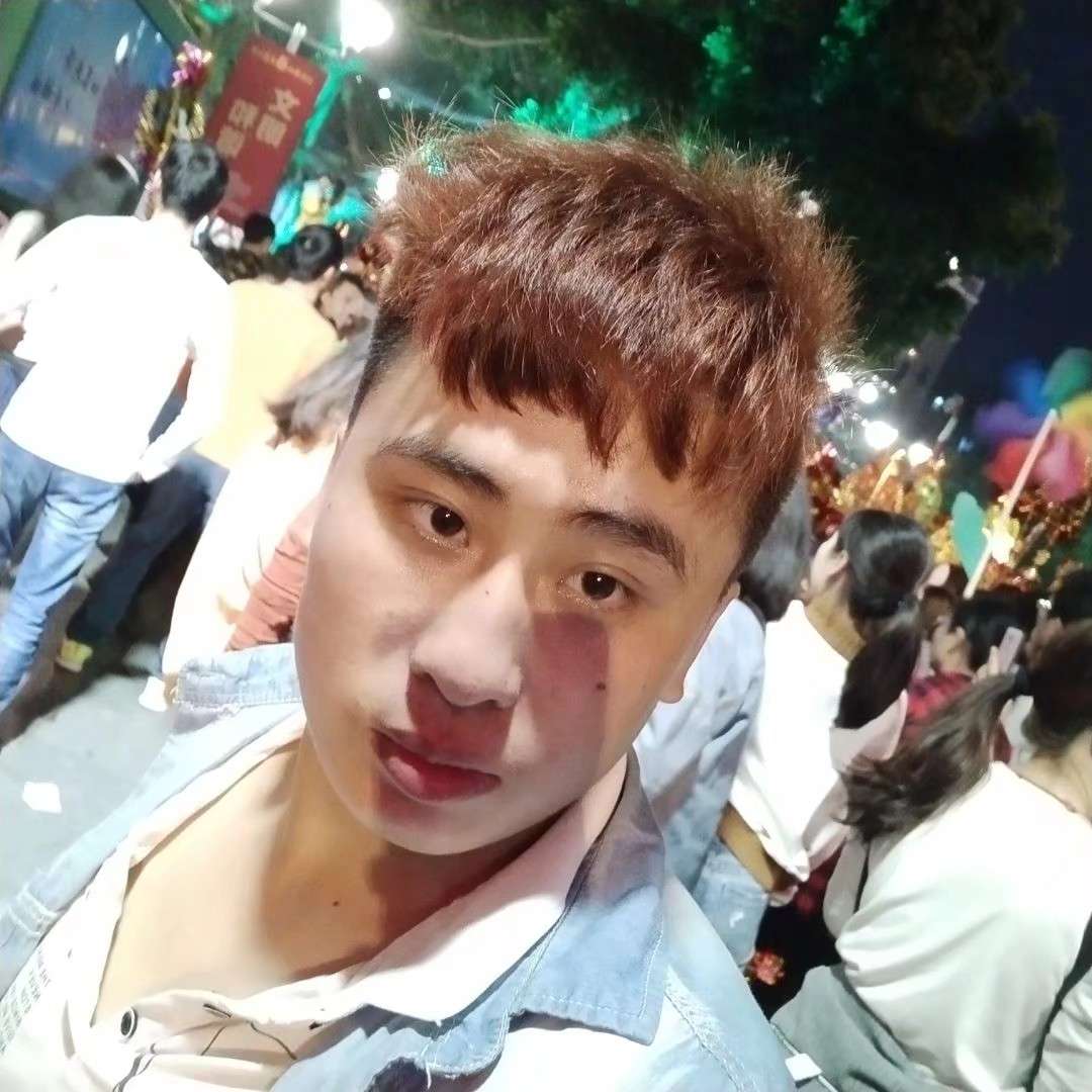 含糊請大白的照片