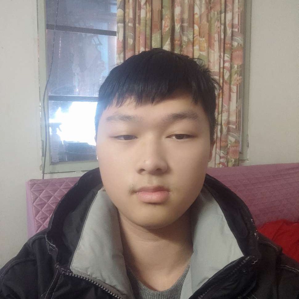 路明非yyds的照片