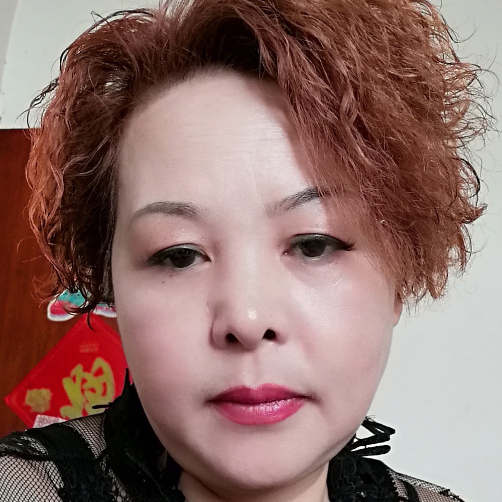 鲤鱼倾心离歌的照片