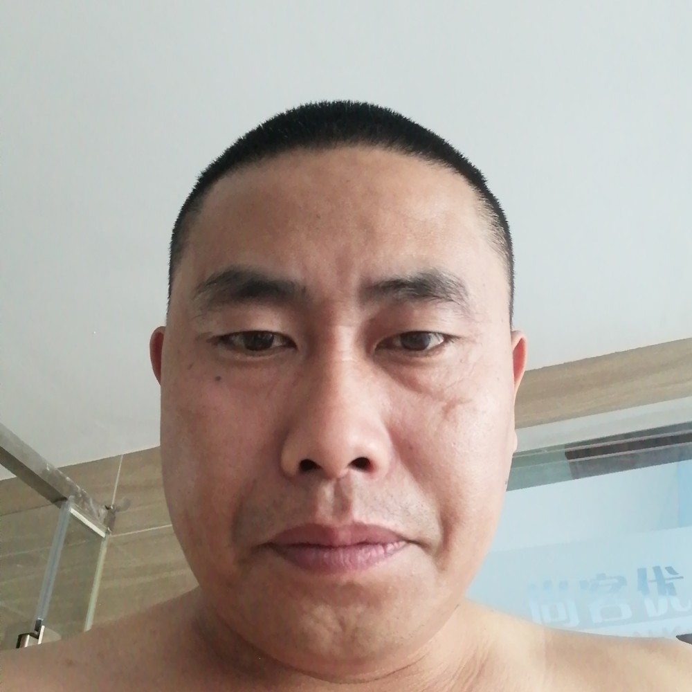 青琯丰富的照片