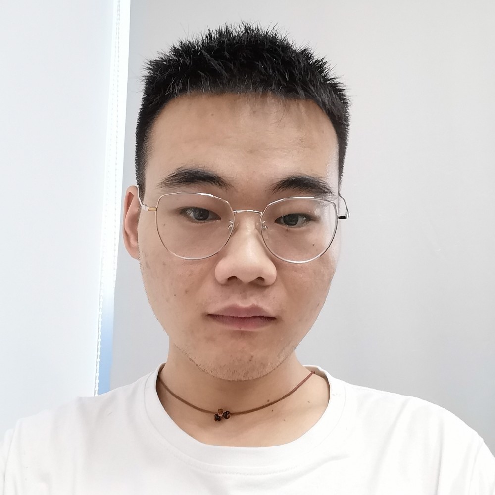 一颠颠的照片