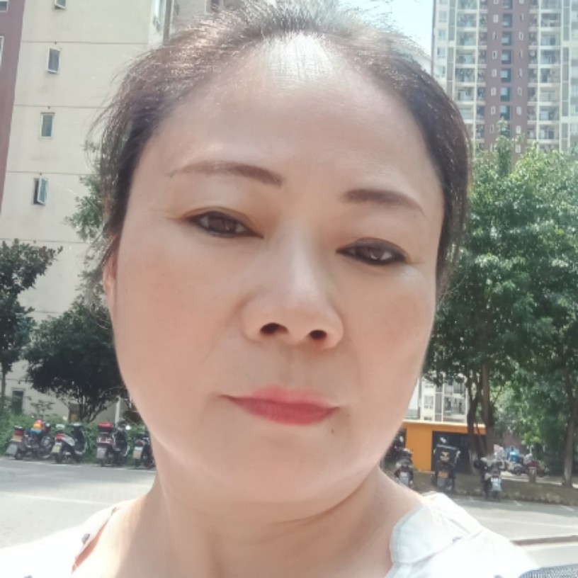 华华妹的照片