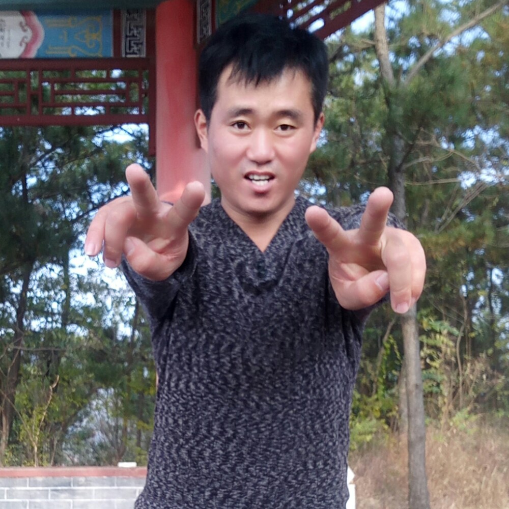 萧晋的照片