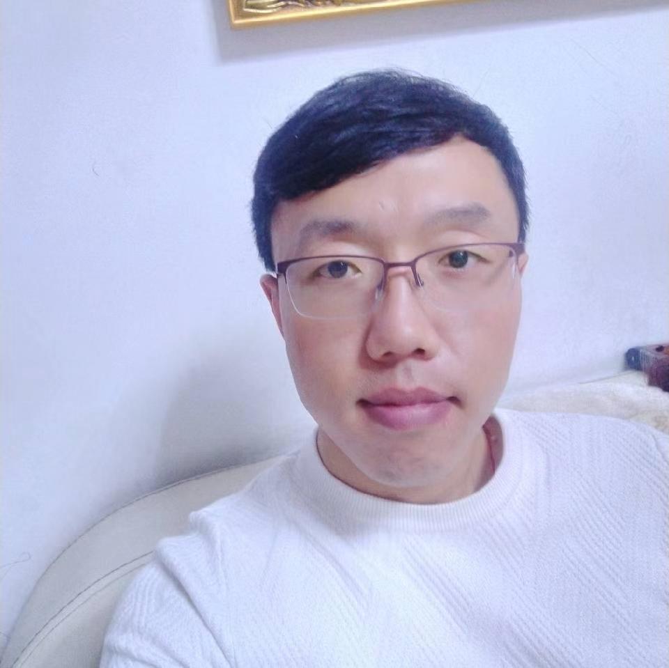 欠你的保卫翅膀的照片